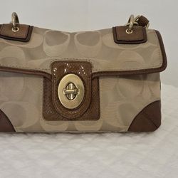 COACH  Purse 