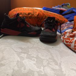 Jordan 4 Size 5 Wore 3 Times