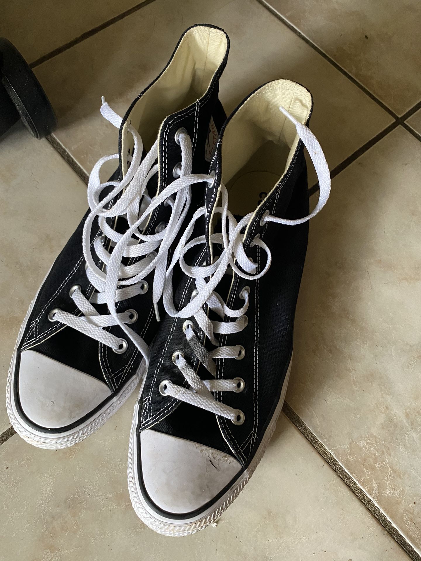 Converse All Stars Men’s Size 12