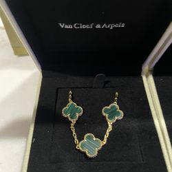 Van Cleef Green Cleef 18k Gold