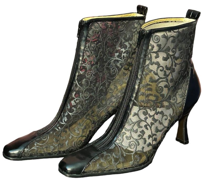 Vtg Bellini Boots Black Embroidered Mesh Front Zipper 2” Size 9.5