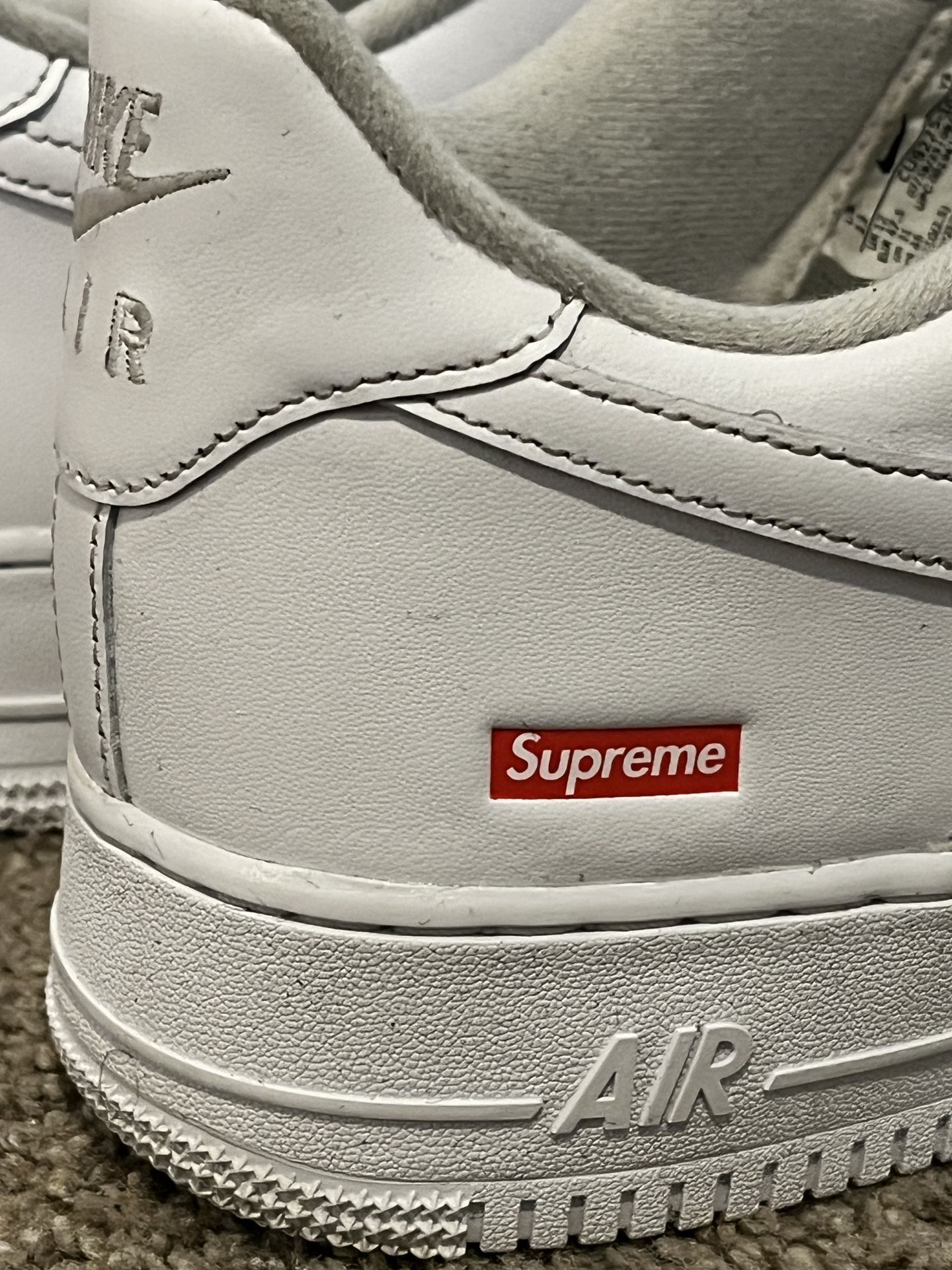 Nike Air Force 1 Supreme