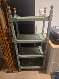 Green antique shelf