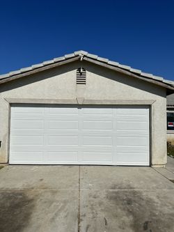 Garage Door/ Springs/ Motor