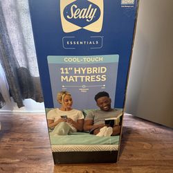 Sealy queen mattress