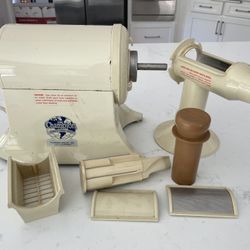 ORIGINAL CHAMPION JUICER