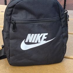 Nike Backpack Small Size