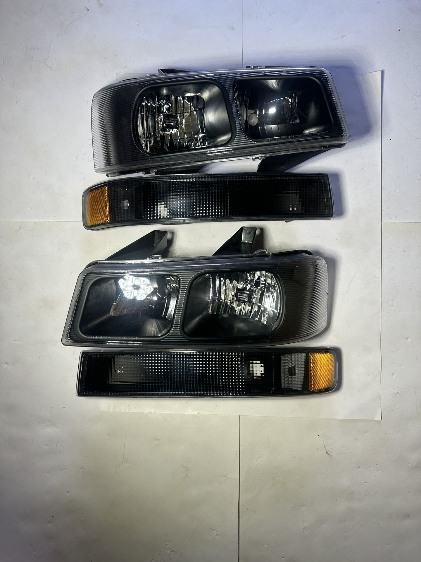Chevy Express/GMC Savana Headlight Year 2003-2023