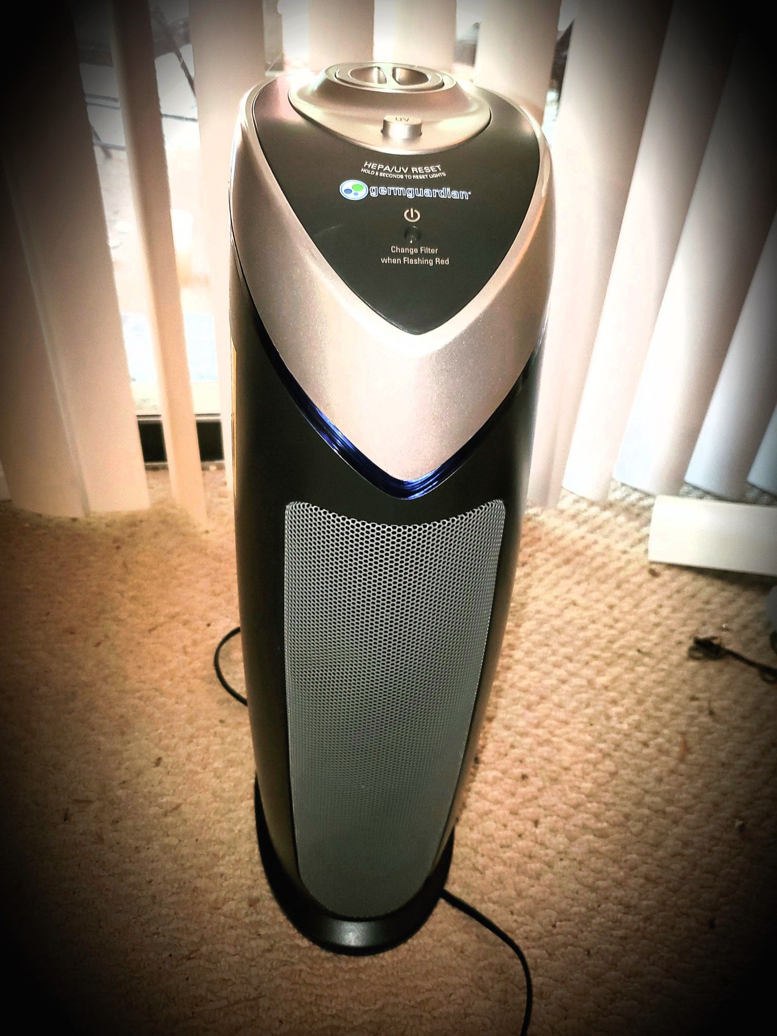 GermGuardian - 167 Sq. Ft Air Purifier - Black/Silver