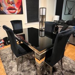 🖤 Modern Dining Table Set – $600 (Full Set)