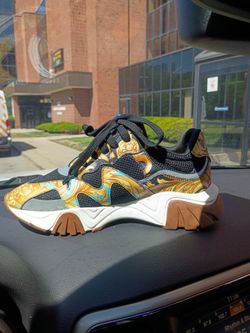 Versace Squalo 'Barocco Print'