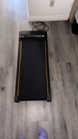 UREVO  WALKING  PAD