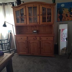 Wood Hutch