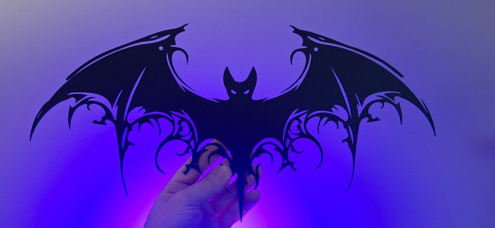 Awesome Metal Bat Decoration 