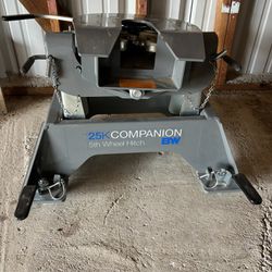 B&W 25k Companion Fifth Wheel Hitch 