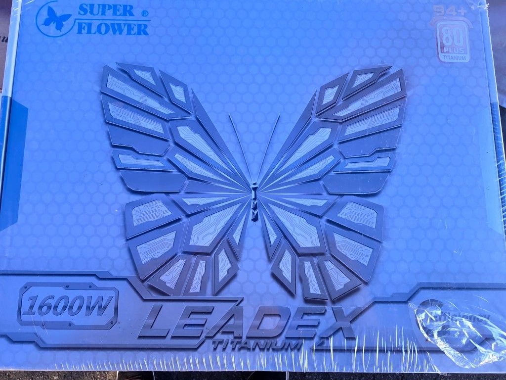 Super Flower Leadex Platinum 1600w