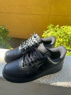 Black AF1 flyease
