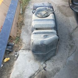 00 Silverado Fuel Tank And Pump Extended Cab
