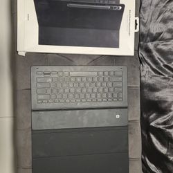 Samsung Slim Keyboard Cover for Galaxy Tab S9 Ultra – Like New!