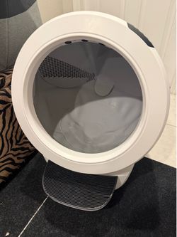 Litter robot 4 W/HOPPER NO WARRANTY