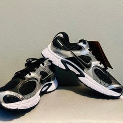 Nike V5 RNR Men’s Size 6.5