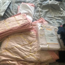 Pink And Gold Day Bed Set 