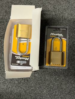 Master Lock Commercial Combination Padlocks – Lot of 4 – NEW