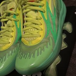 Lamelo Ball Size 9