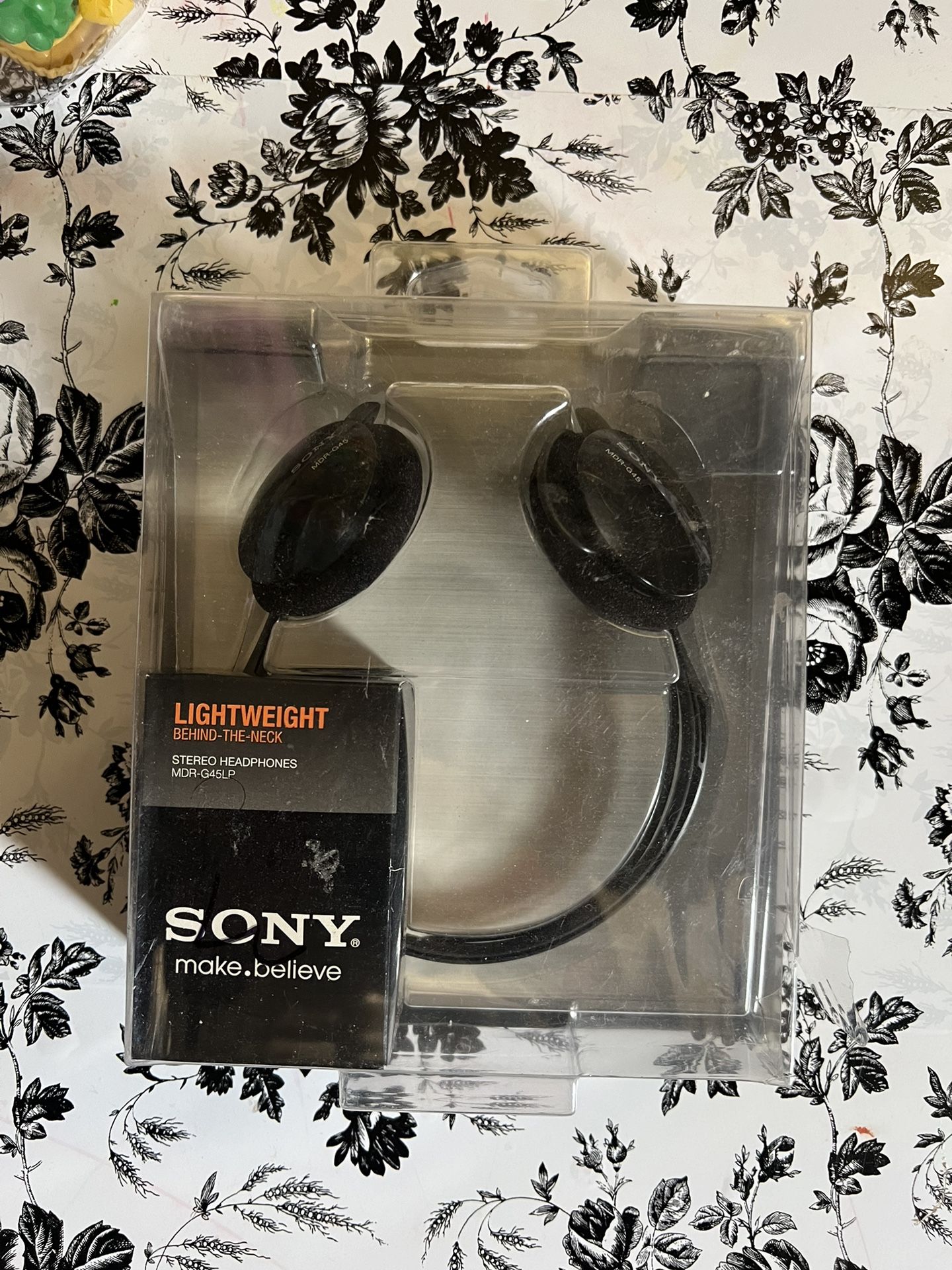 Sony MDR-G45LP Lightweight Behind The Neck Stereo Headphones Corded Black New