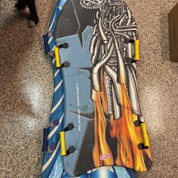 Snow Sleds / Snow Boogie Boards – Body Glove + Wham-O (2 Boards) 