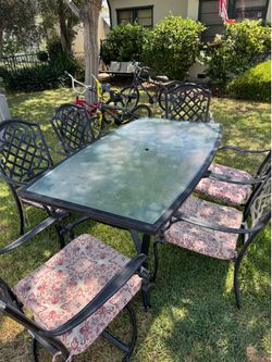 7-Piece Outdoor Patio Dining Set – Good Quality
