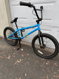 Freeagent Novus BMX Bike