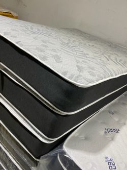 Full mattress and box spring new in plastic free delivery in Atlanta