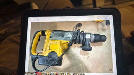 Dewalt rotary hammers