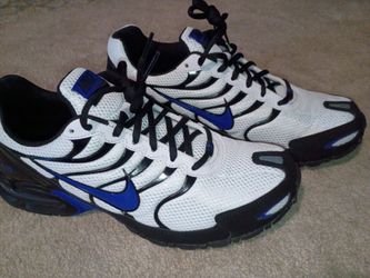 ""NIKE" AIR- Cross Trainer