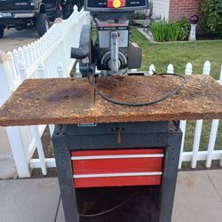 Craftsmen Radial Saw with exta blades