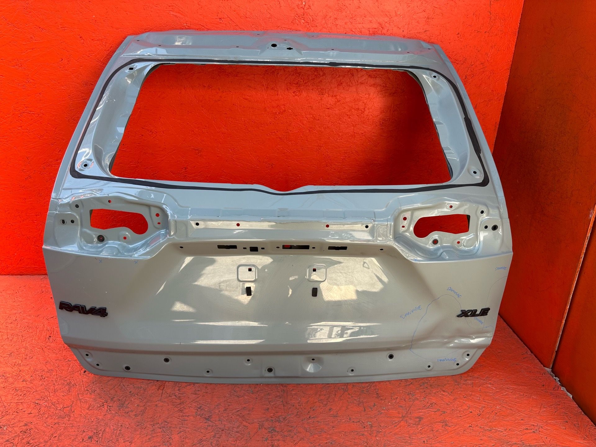 2019 2020 2021 2022 2023 2024 TOYOTA RAV4 LIFT GATE TAIL GATE OEM