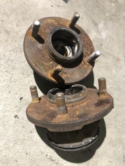 240sx s13 Front hubs.