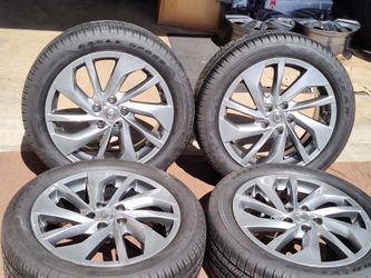 18" NISSAN WHEELS GOODYEAR RUN FLAT TIRES