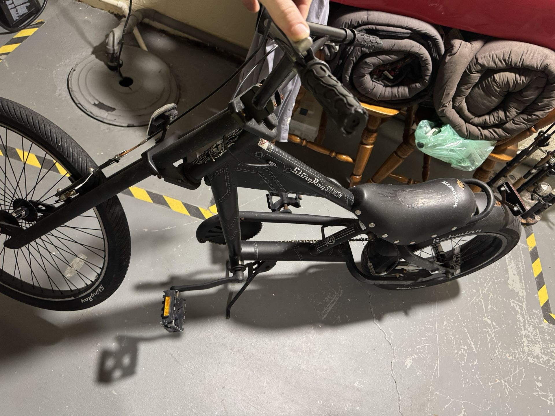 Schwinn Stingray Stealth Bike