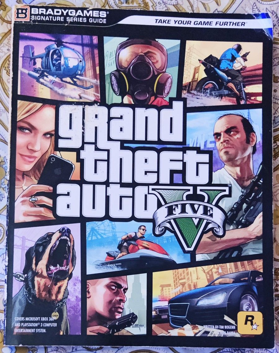 GTA V Signature Series Paperback Game Guide