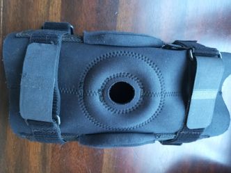 Ace knee brace