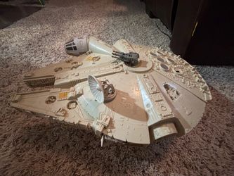 Star Wars Millennium Falcon ship (1979)