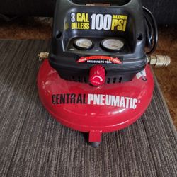 3 Gallon Oil Less Compressor 