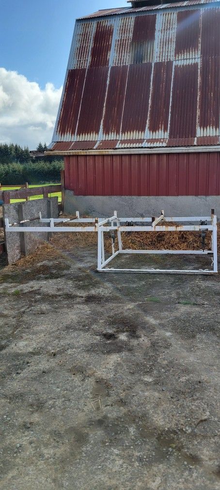 Heavy duty rack