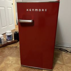 Mini Fridge