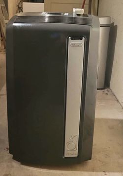 De'Longhi Pinguino 4-in-1 Portable AC & Heater w/ Remote - $150 OBO