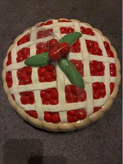 Large ceramic pie