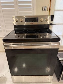 Electric Stove Samsung 30 inch NE59T4311SS