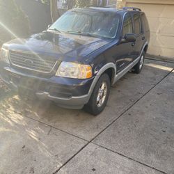 2002 Ford Explorer